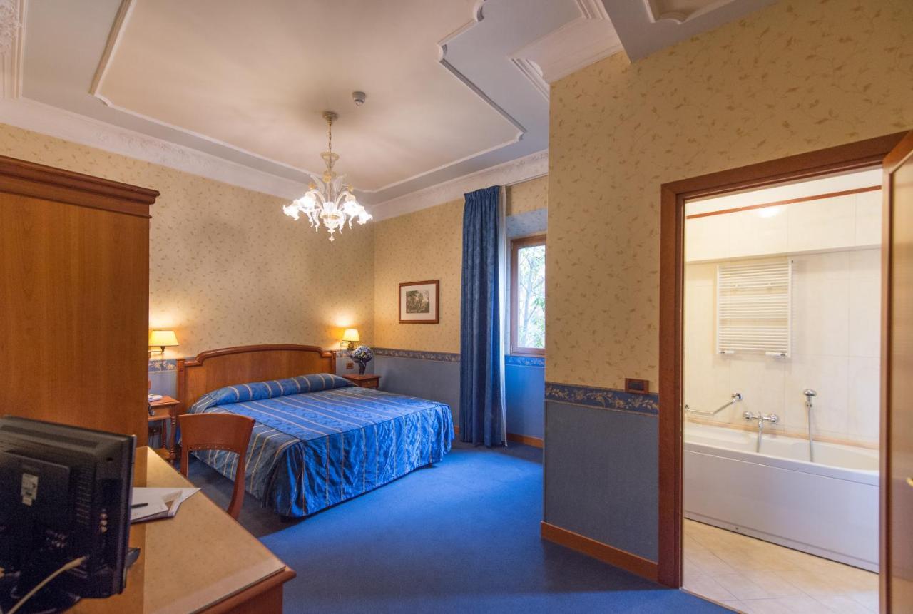 Diana Park Hotel Флоренция Екстериор снимка