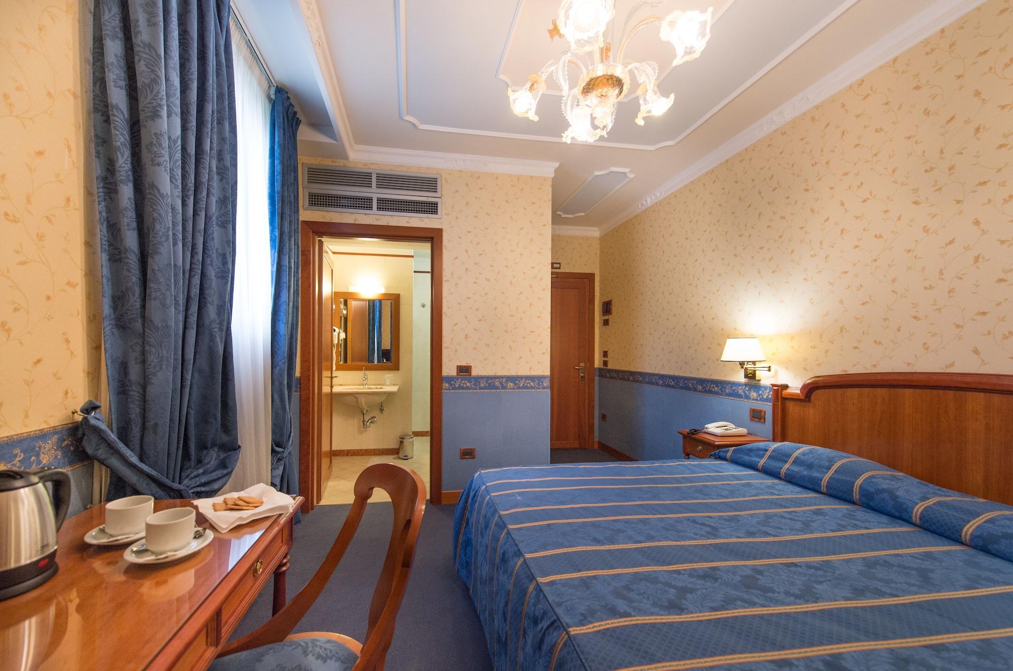 Diana Park Hotel Флоренция Екстериор снимка