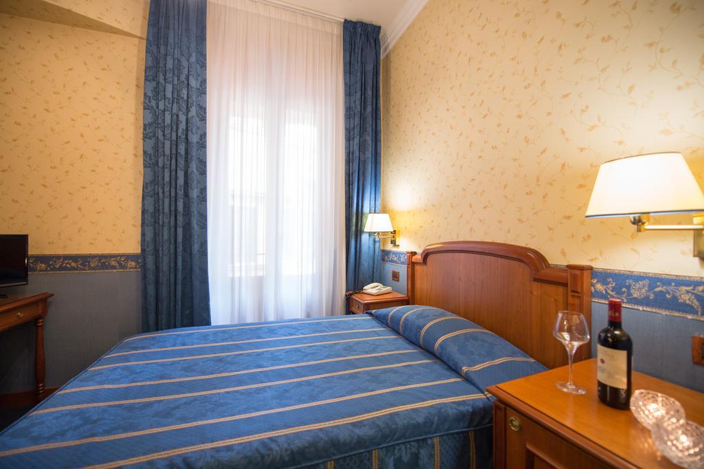 Diana Park Hotel Флоренция Екстериор снимка